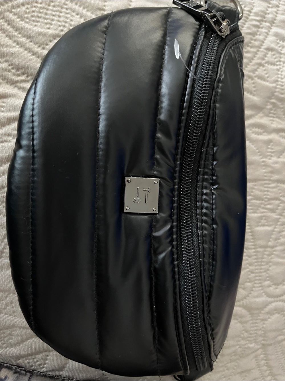 Think Royln half moon crossbody no belt.